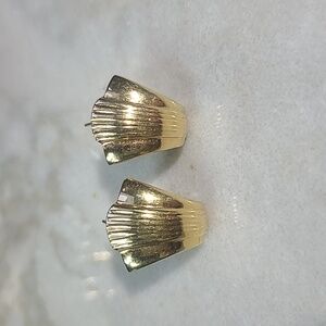 Vintage Kenneth Jay Lane gold-plated fan/shell Pierced earrings